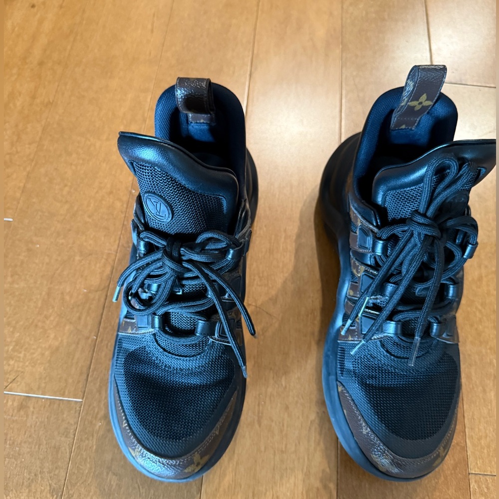 Louis Vuitton , size 39 , Sneakers, black
